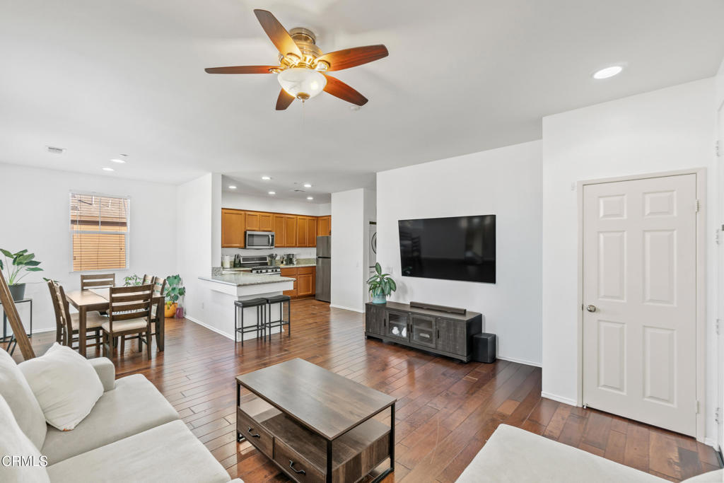 Riverpark - 535201 - Residential