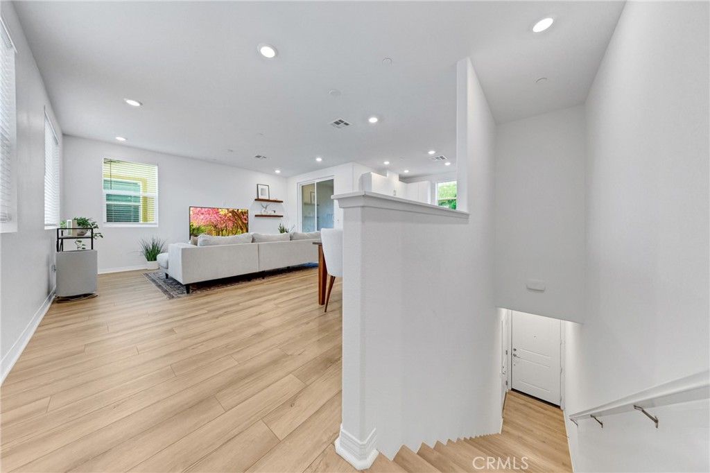 Photo of 15280 HORIZON ST St #6, Fontana, CA 92336 (MLS # OC26030565)