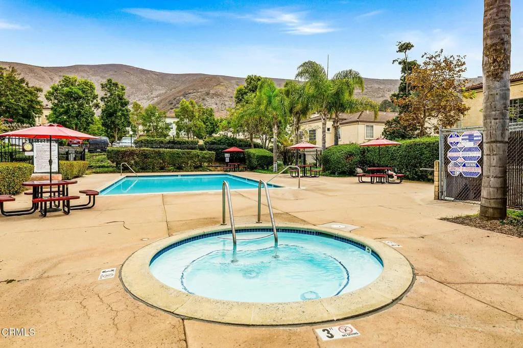 Ventura, California 93001, United States, 2 Bedrooms Bedrooms, ,2 BathroomsBathrooms,Residential,Active,143236