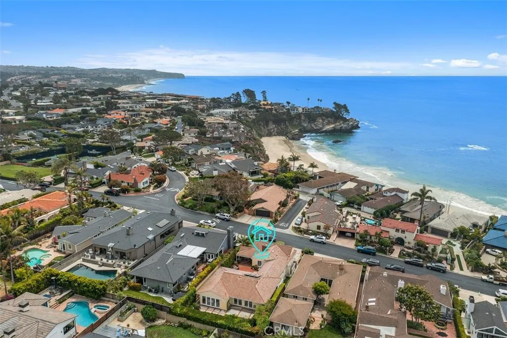Laguna Beach, California 92651, United States, 4 Bedrooms Bedrooms, ,3 BathroomsBathrooms,Residential,Active,136345