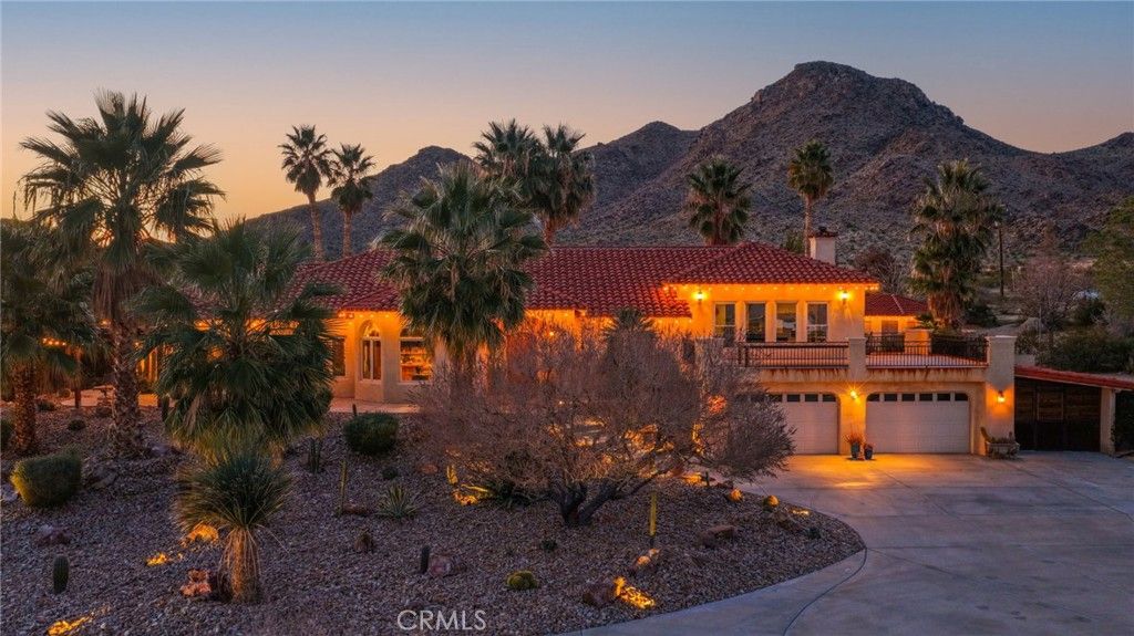 Photo of 31024 Rabbit Springs Road, Lucerne Valley, CA 92356 (MLS # HD26014375)