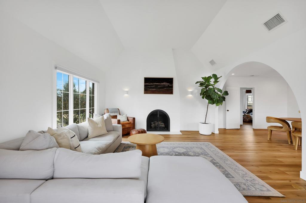 Ocean Beach - Residential