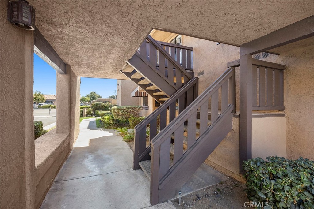 Via Valencia (VIAV) - Residential