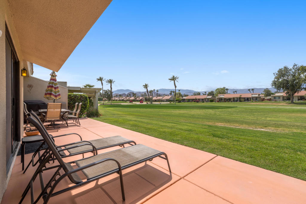 41477 Inverness Way