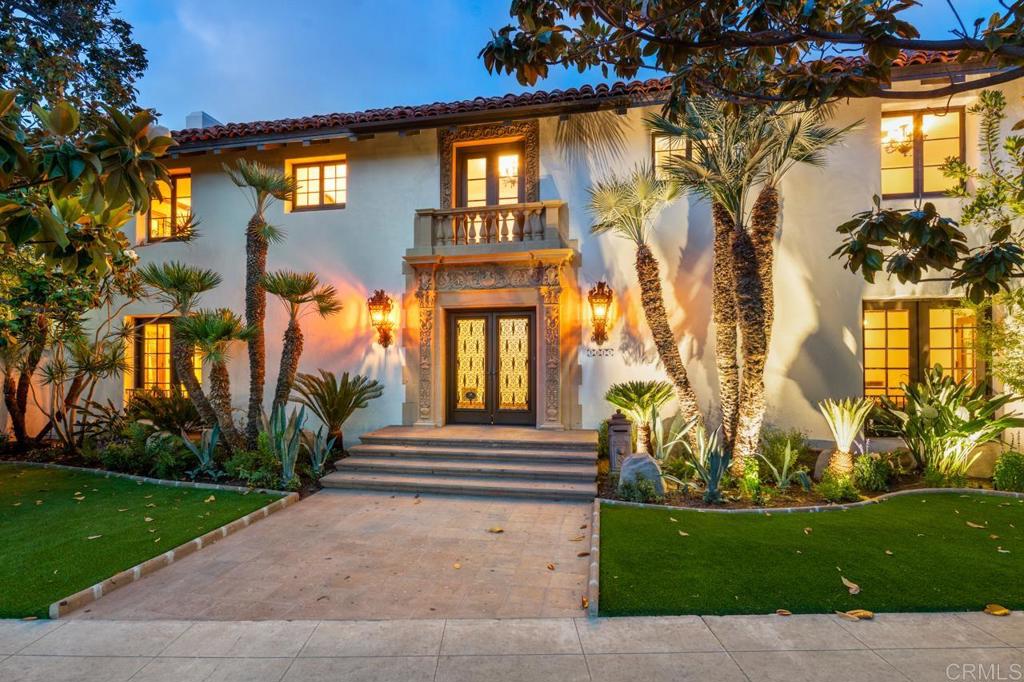 1015 Alameda Boulevard