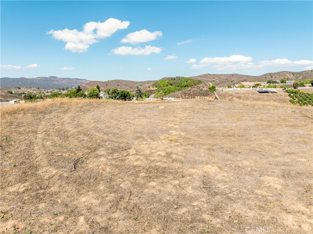 0 Vista Flora Rd.