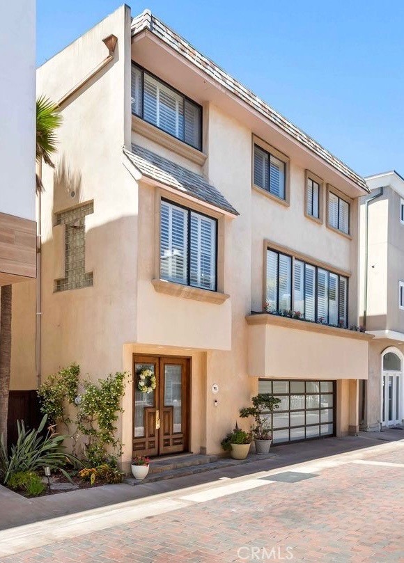 67 A Surfside