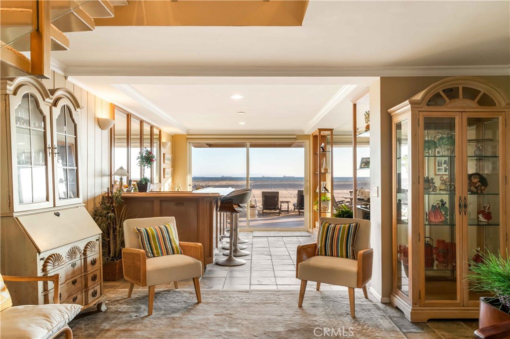 67 A Surfside