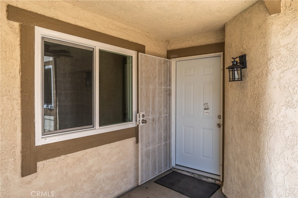 1290 N Coral Tree Road