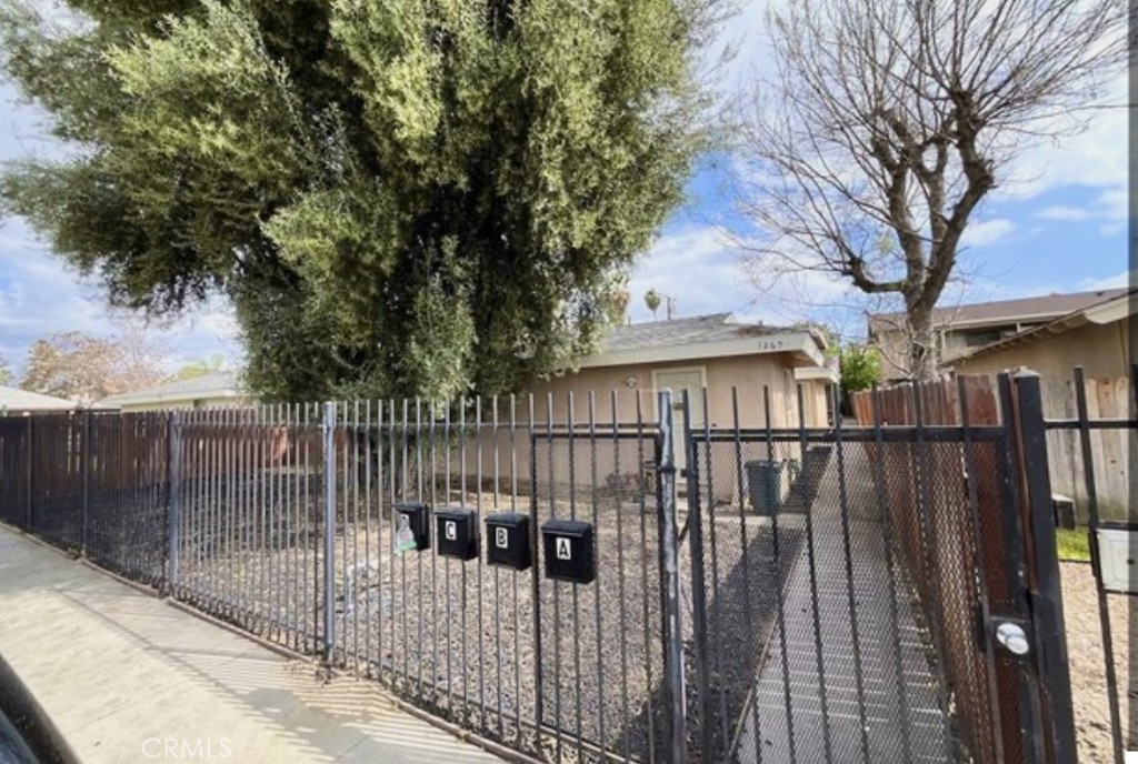 Photo 1 of 15 — 1265 Olive Tree Lane C, Hemet, CA 92543