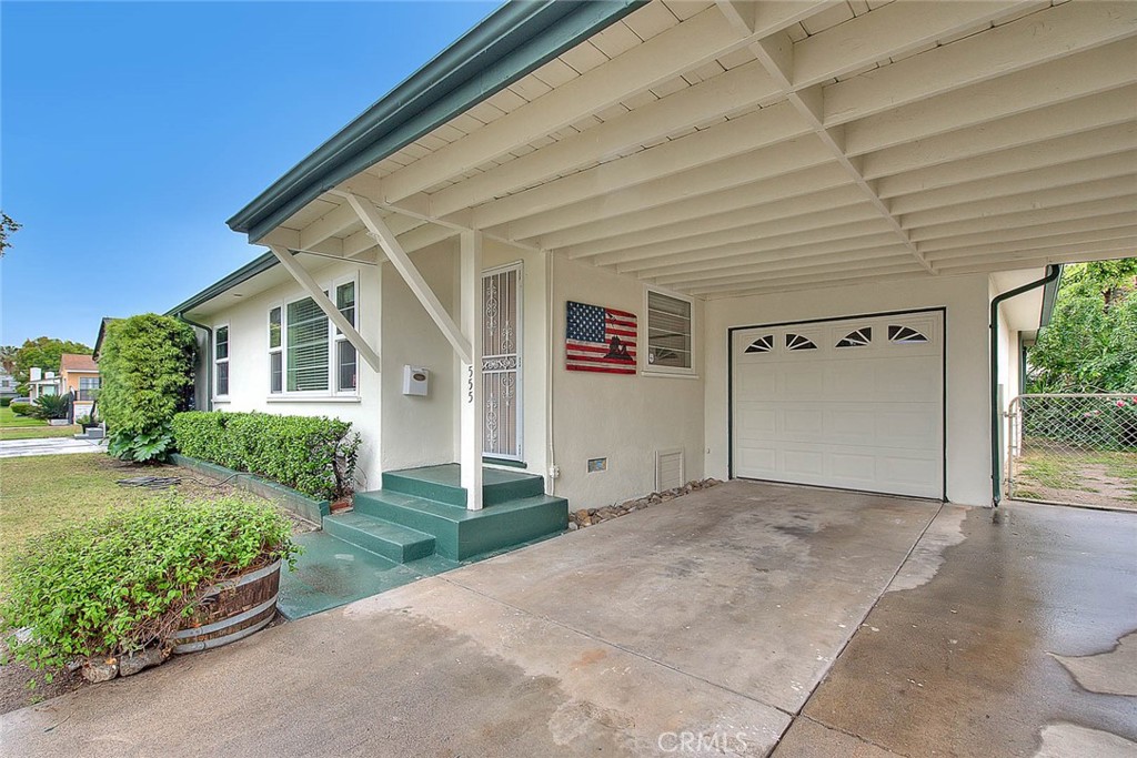 555 Courtland Drive