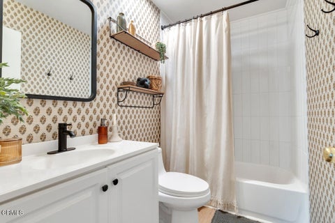 Tiny photo for 1528 Los Santos Court, Camarillo, CA 93010 (MLS # V1-39402)