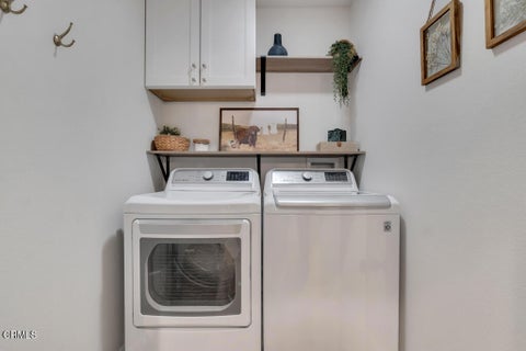 Tiny photo for 1528 Los Santos Court, Camarillo, CA 93010 (MLS # V1-39402)