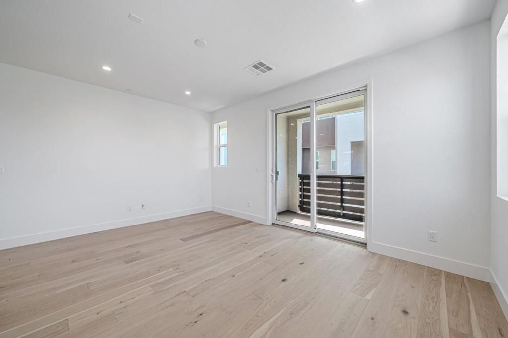 Photo of 3112 Seashell Terrace, San Ramon, CA 94583 (MLS # ML82031490)