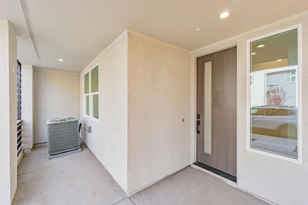 Photo of 3112 Seashell Terrace, San Ramon, CA 94583 (MLS # ML82031490)