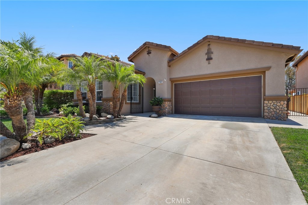 7192 E Villanueva Drive