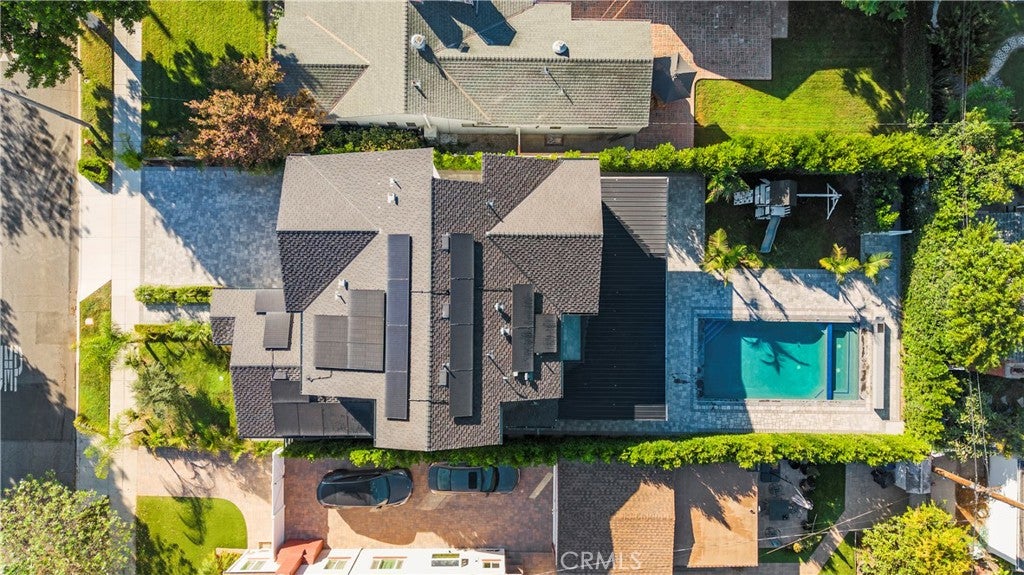 251 S Griffith Park
