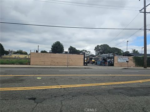 3226 3230 W 5th Santa Ana CA 92703