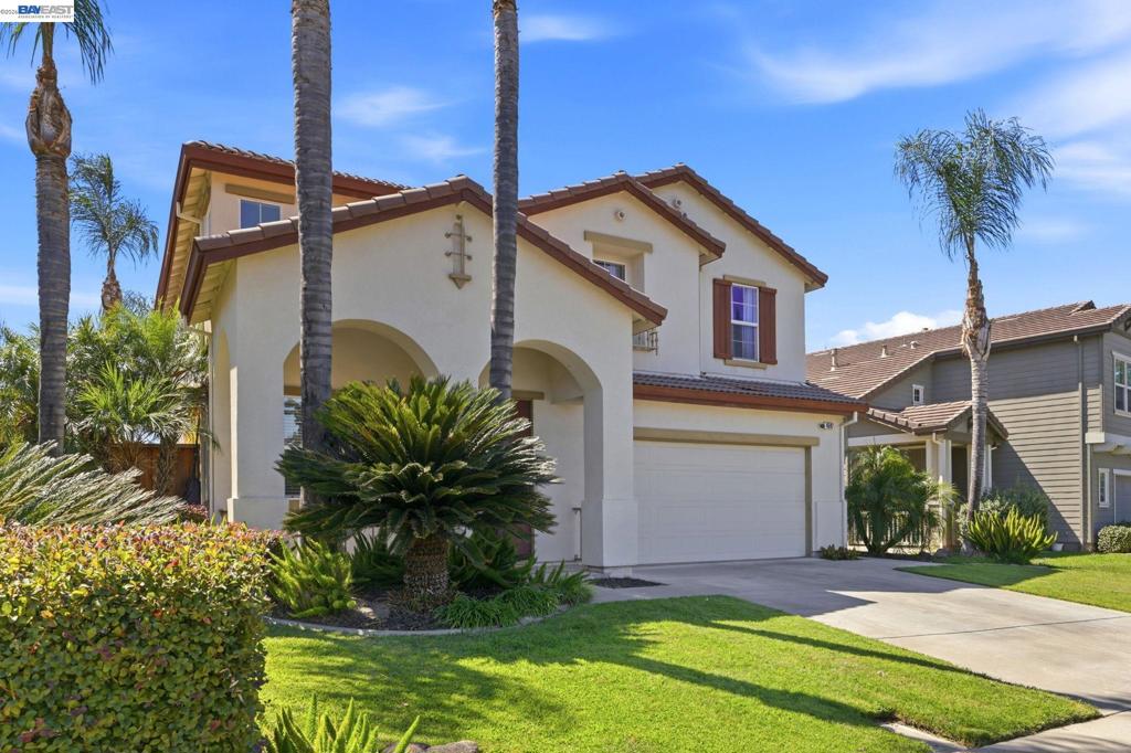 4597 Bonsai Ave