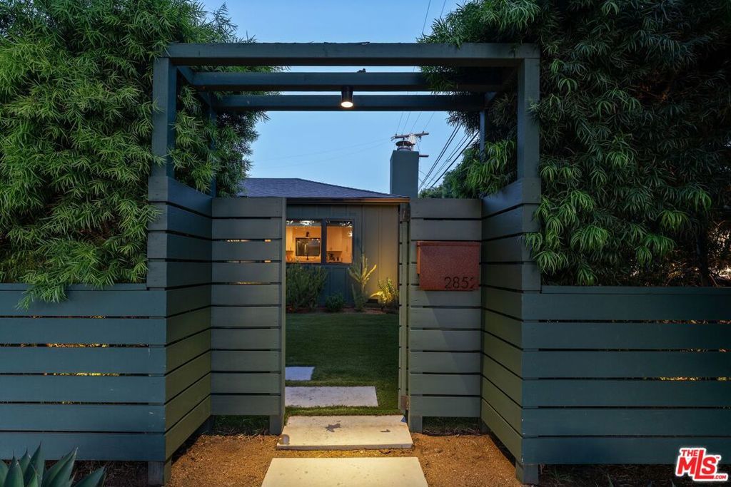 Photo of 2852 Burkshire Avenue, Los Angeles, CA 90064 (MLS # 26652083)