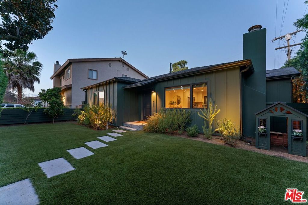 Photo of 2852 Burkshire Avenue, Los Angeles, CA 90064 (MLS # 26652083)