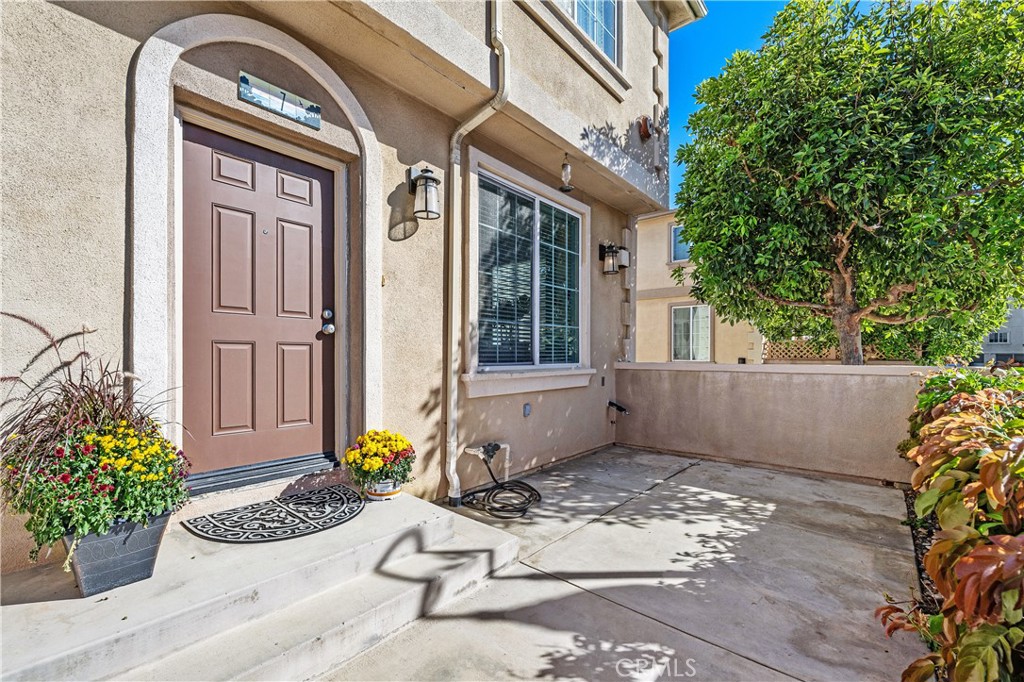 1431 Lomita Boulevard 7