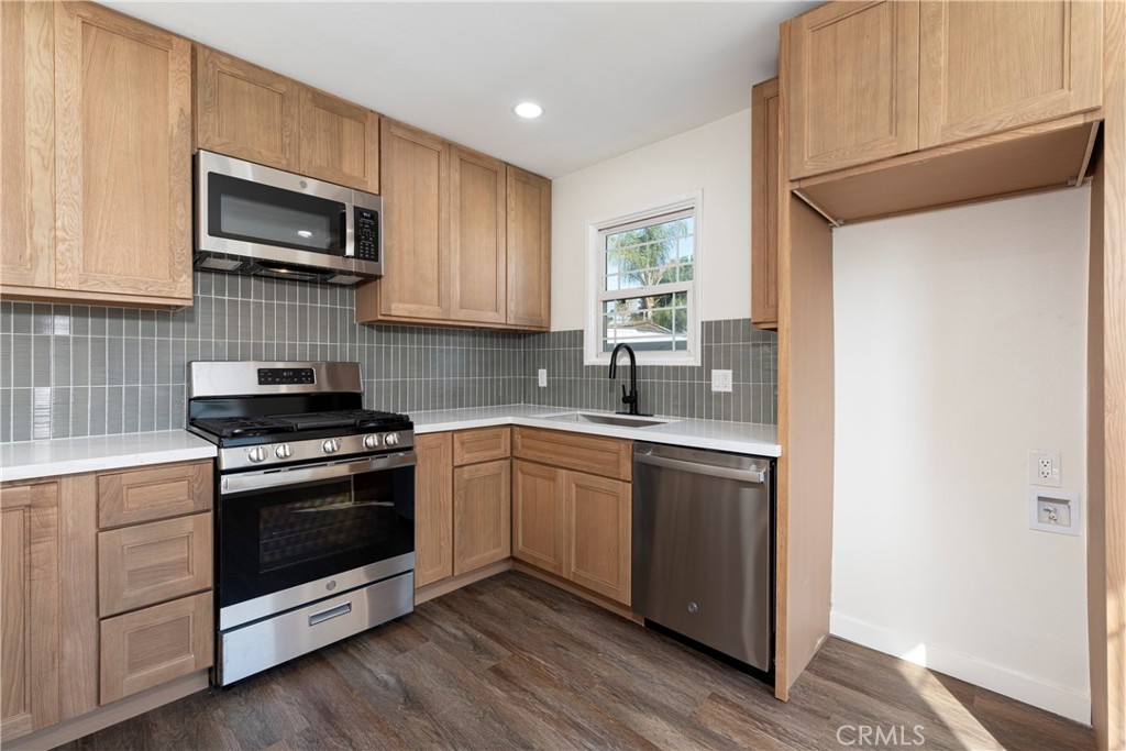 Signal Hill (SH) - Residential