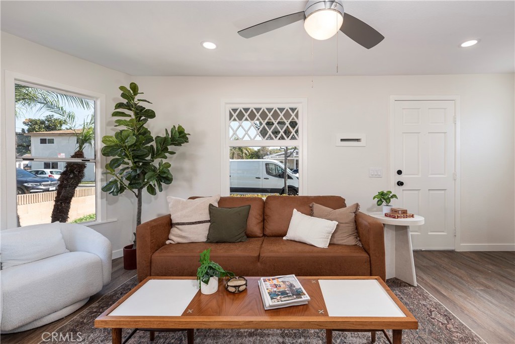 Signal Hill (SH) - Residential