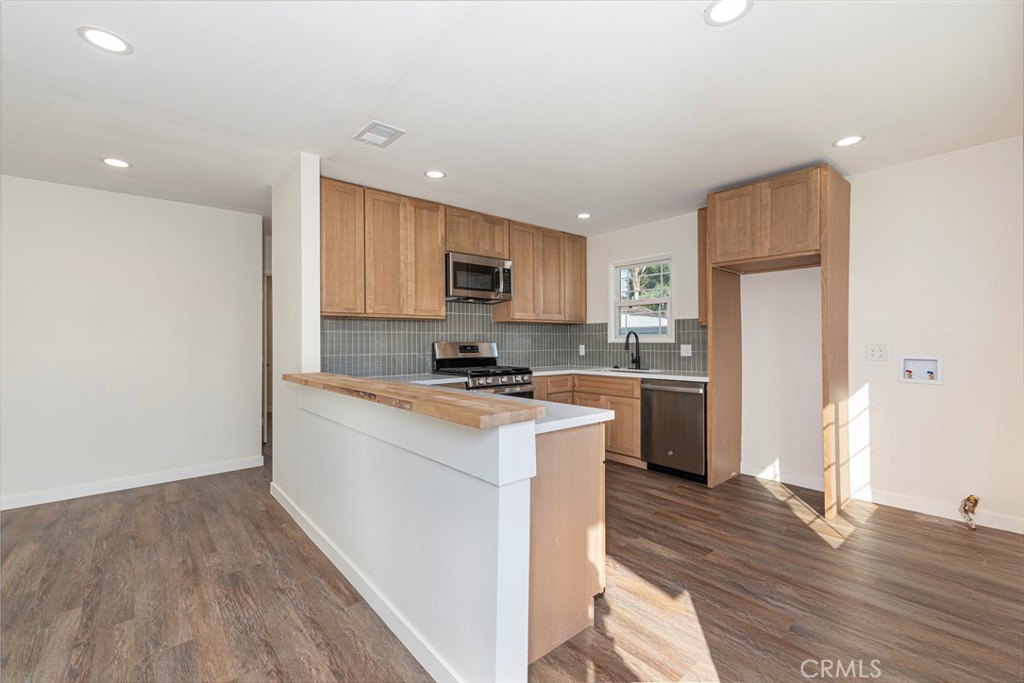 Signal Hill (SH) - Residential