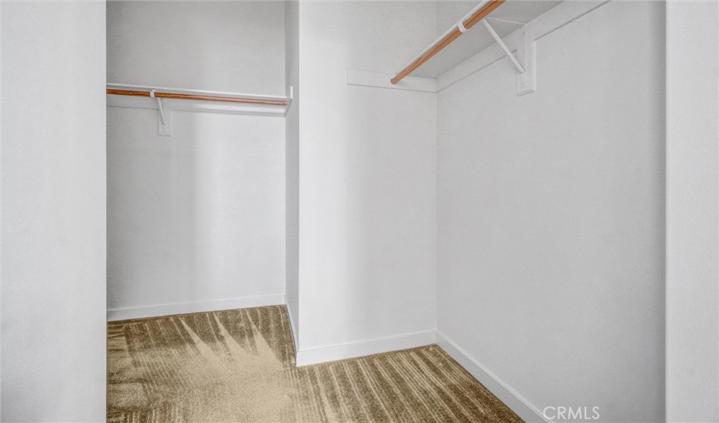 BROOKLAND (BKBRK) - Residential Lease