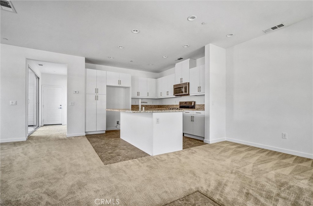BROOKLAND (BKBRK) - Residential Lease