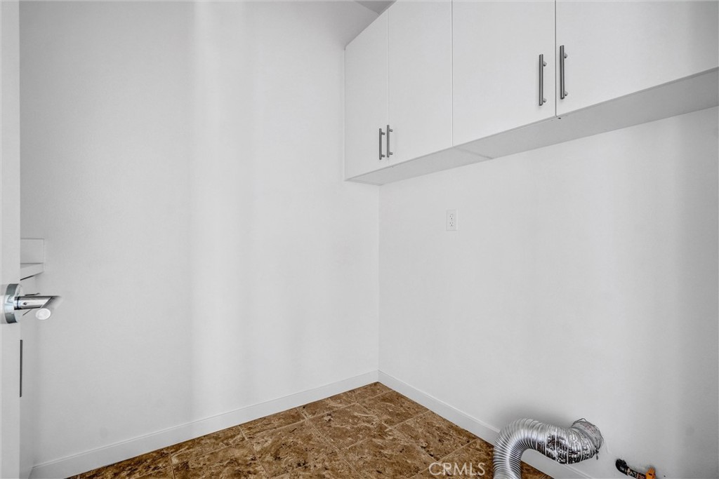 BROOKLAND (BKBRK) - Residential Lease
