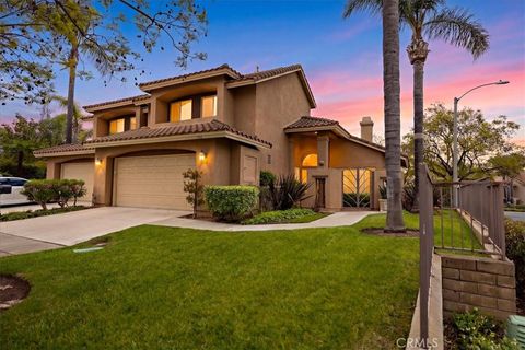 Photo of 304 Calle Moreno, San Dimas, CA 91773 (MLS # CV26097917)