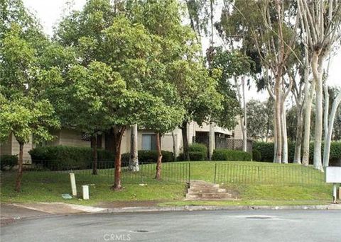 Photo of 23141 Saguaro Street, Lake Forest, CA 92630 (MLS # OC26072131)