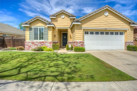 331 Hollyhill Drive Bakersfield CA 93312