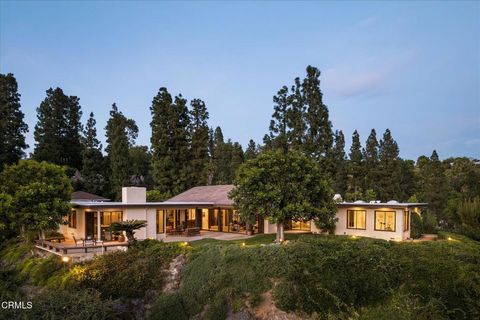 Photo of 1279 Chateau Road, Pasadena, CA 91105 (MLS # P1-26601)