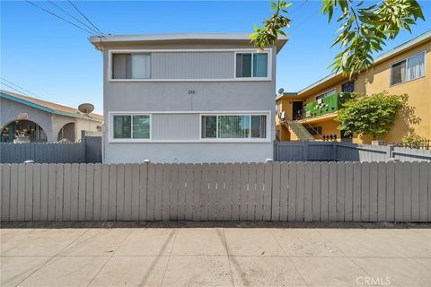 Photo of 233 W Oliver Street, San Pedro, CA 90731 (MLS # OC25240935)