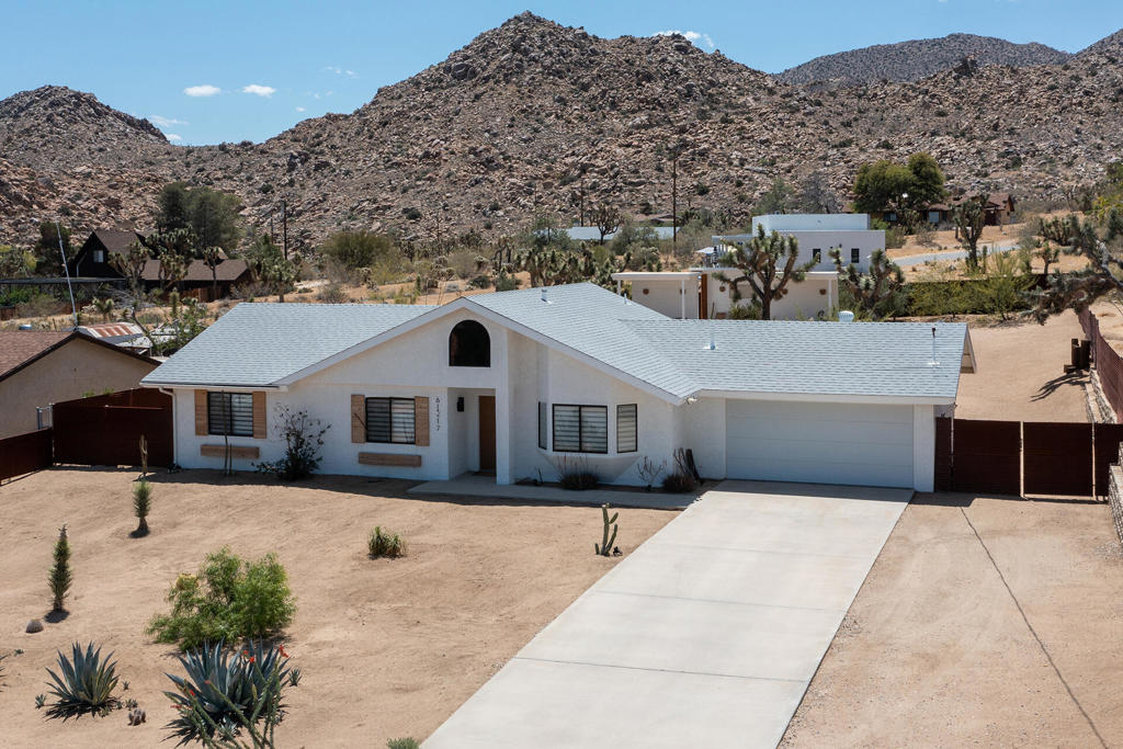 61217 Sandalwood Trail