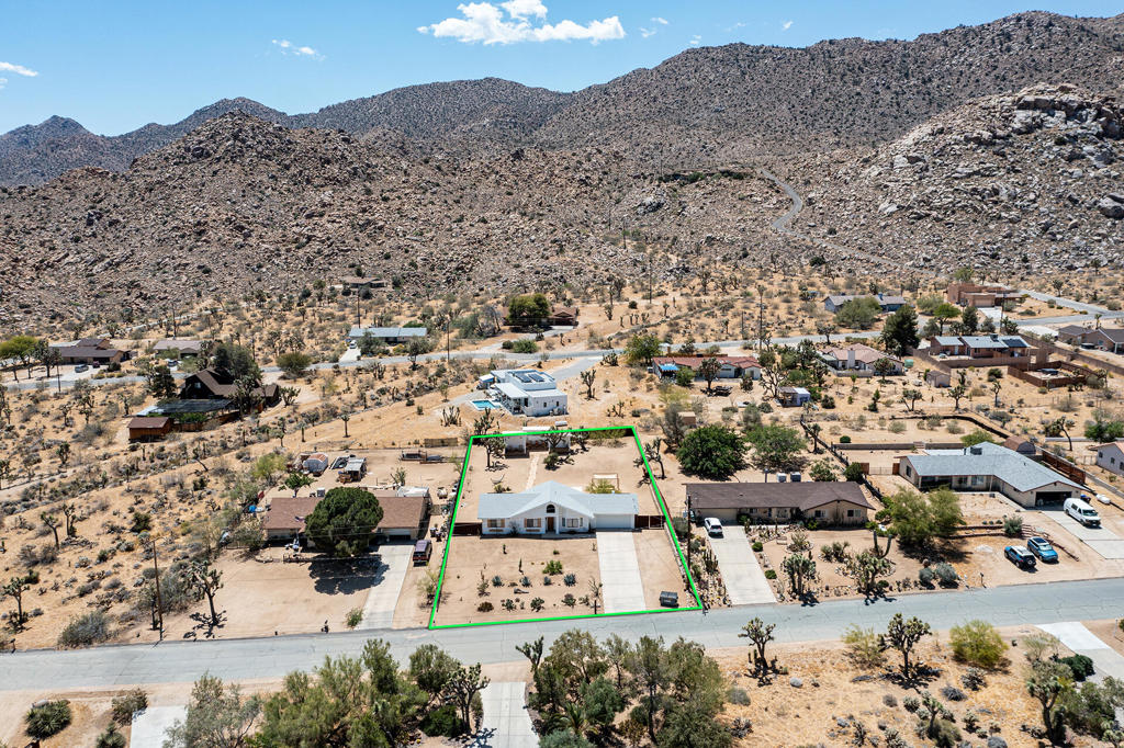 61217 Sandalwood Trail