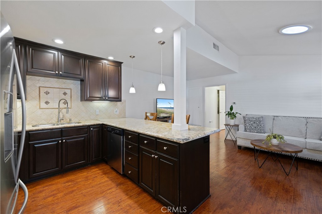 Friendly Valley (FRV) - Residential