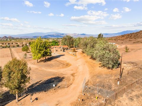 28750 Warren Rd Hemet CA 92545