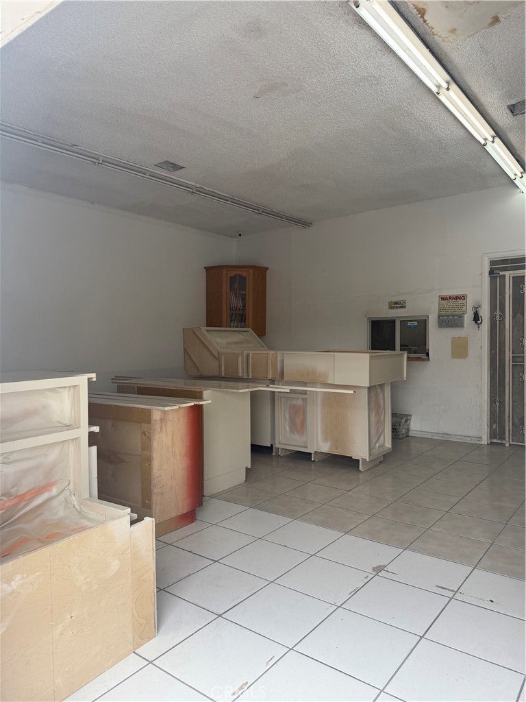 8132 S Central