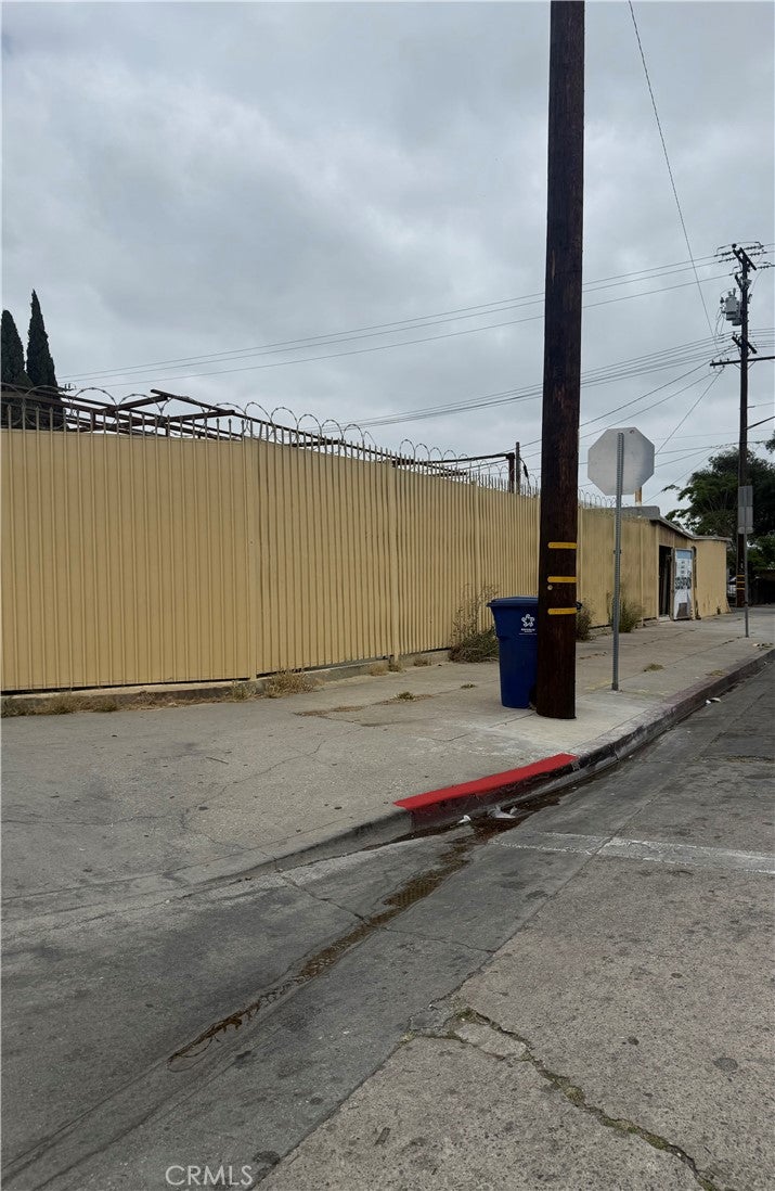 8132 S Central