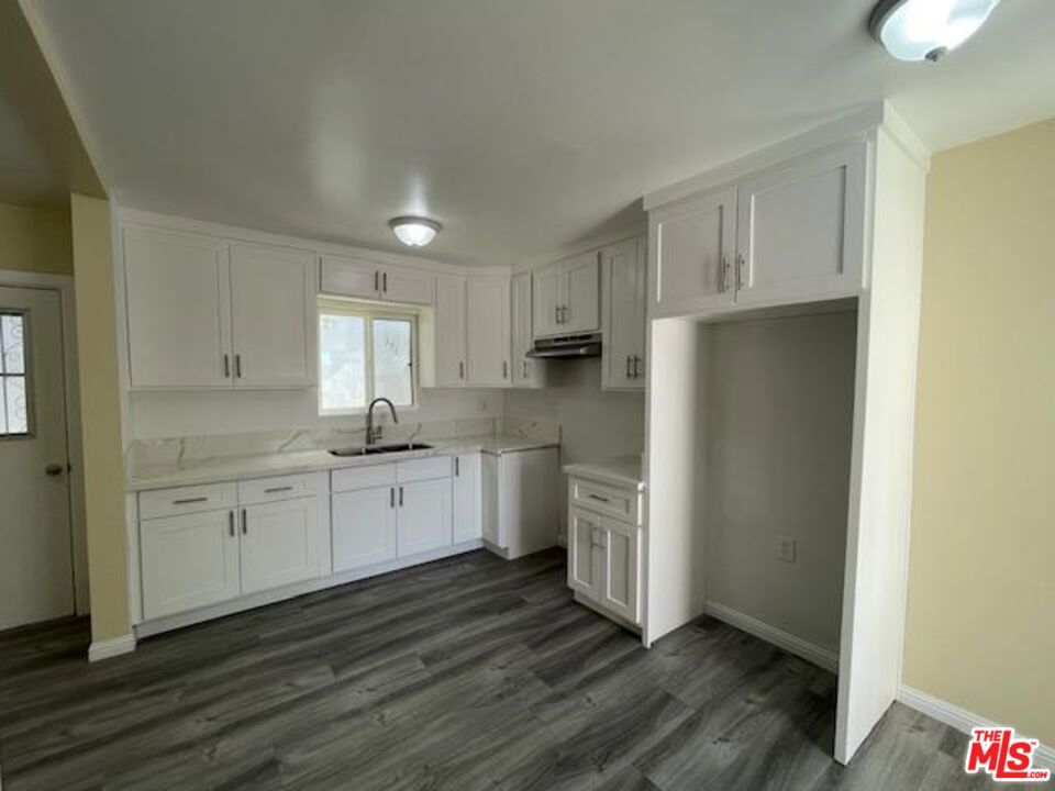 3910 Drysdale Avenue