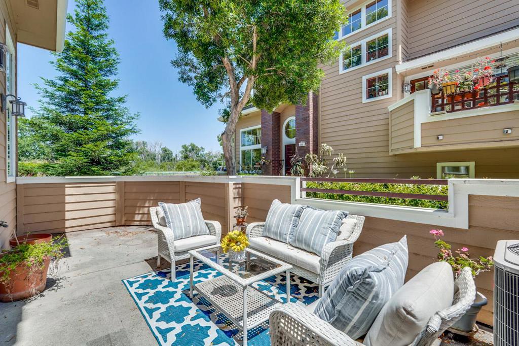 506 Mill River Lane