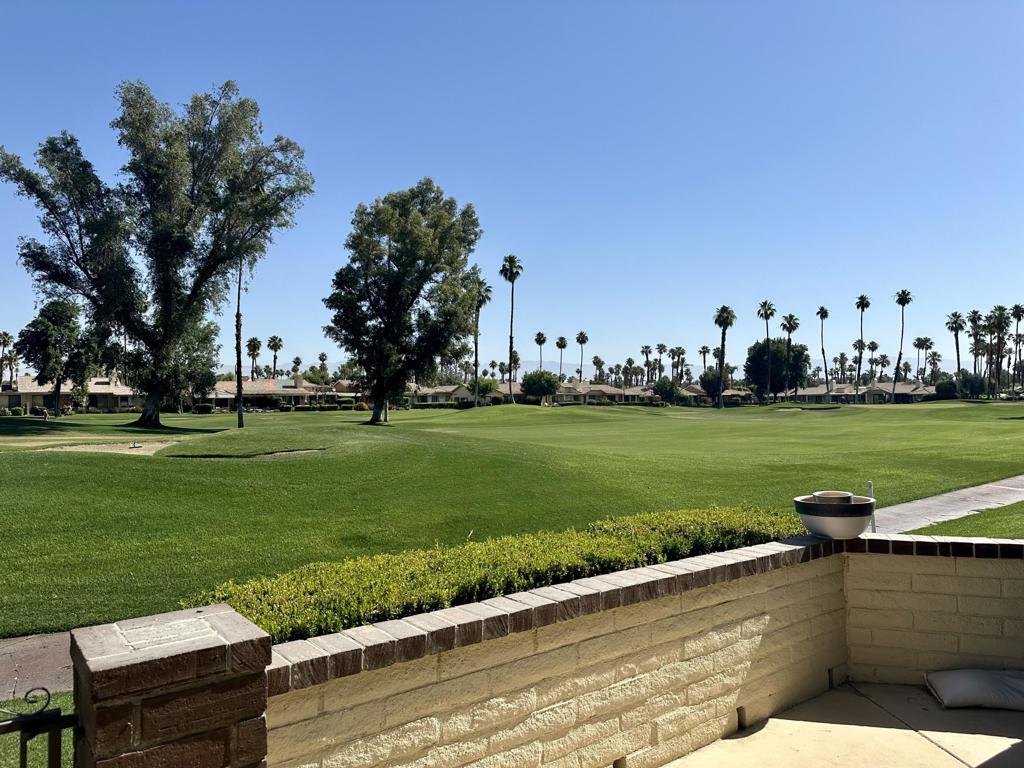 432 S Sierra Madre