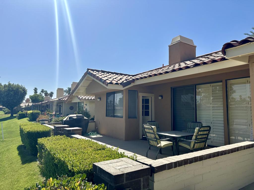 432 S Sierra Madre