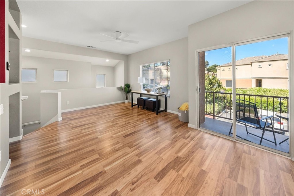 26949 Hillsborough 43