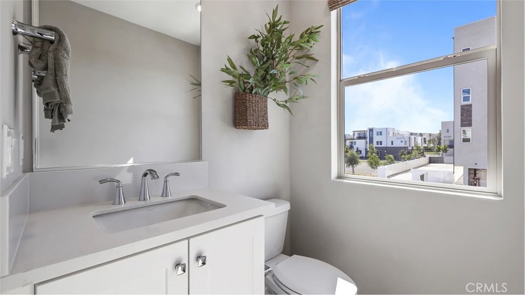 Aria at Metro Heights - Residential