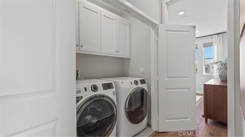 Aria at Metro Heights - Residential